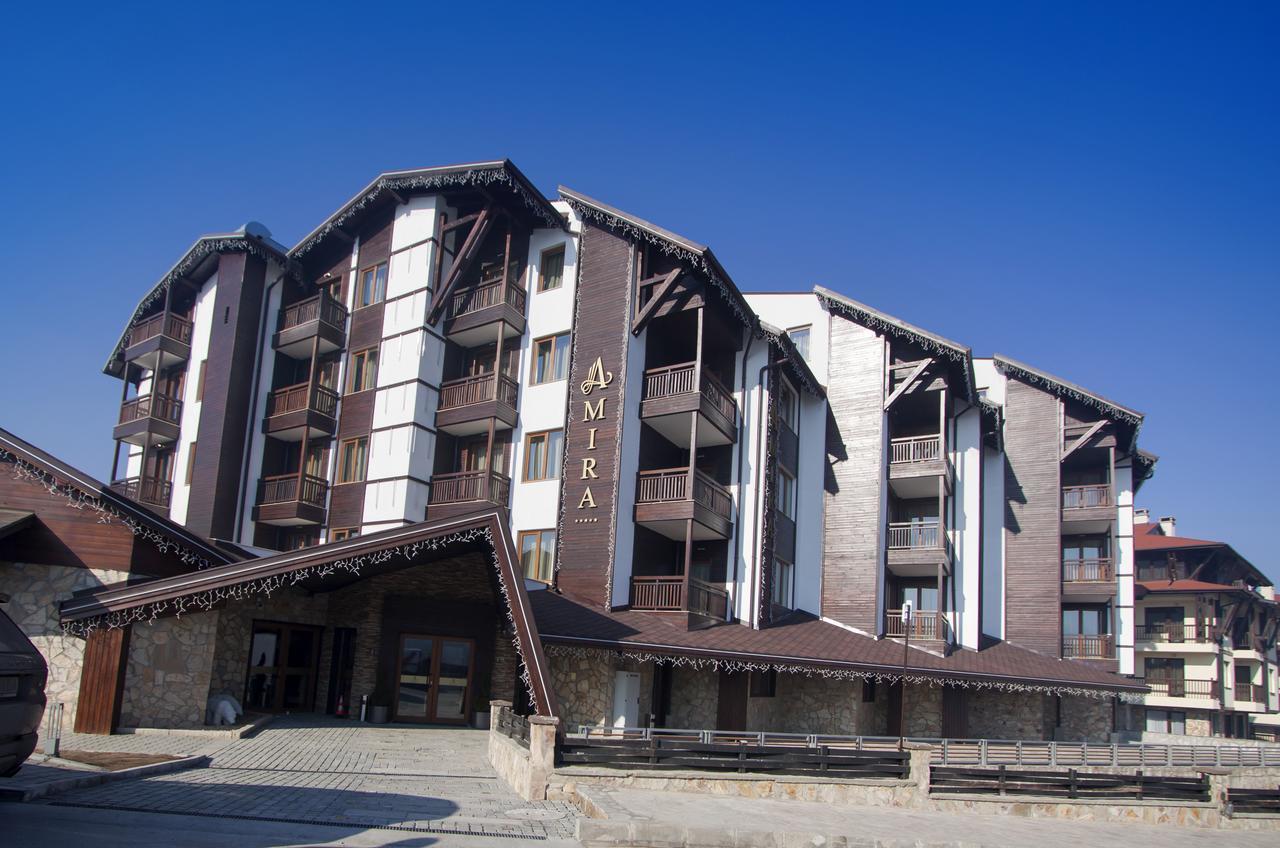 Amira Boutique Hotel Bansko Luaran gambar The new library