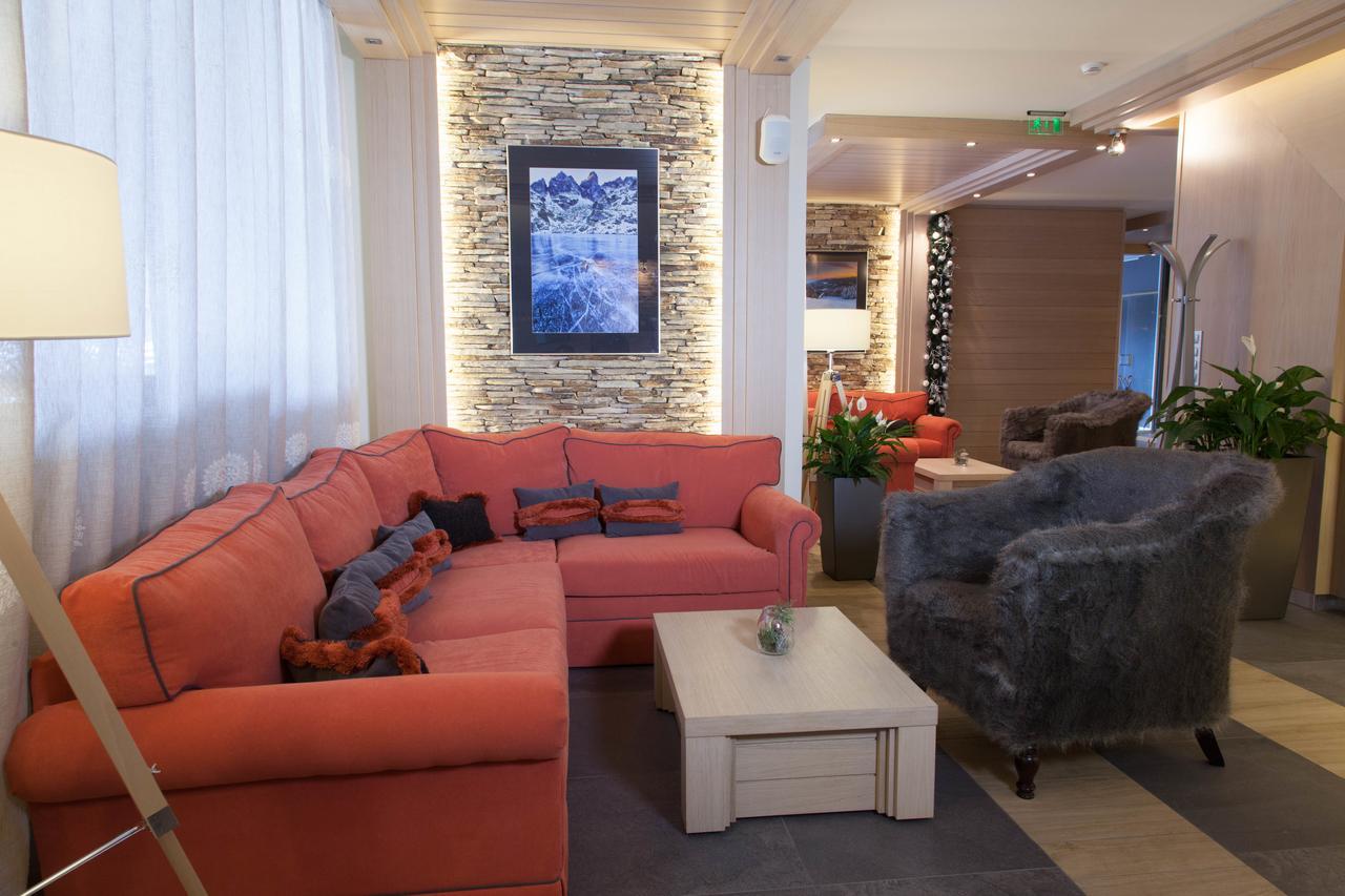 Amira Boutique Hotel Bansko Luaran gambar The lobby of the hotel