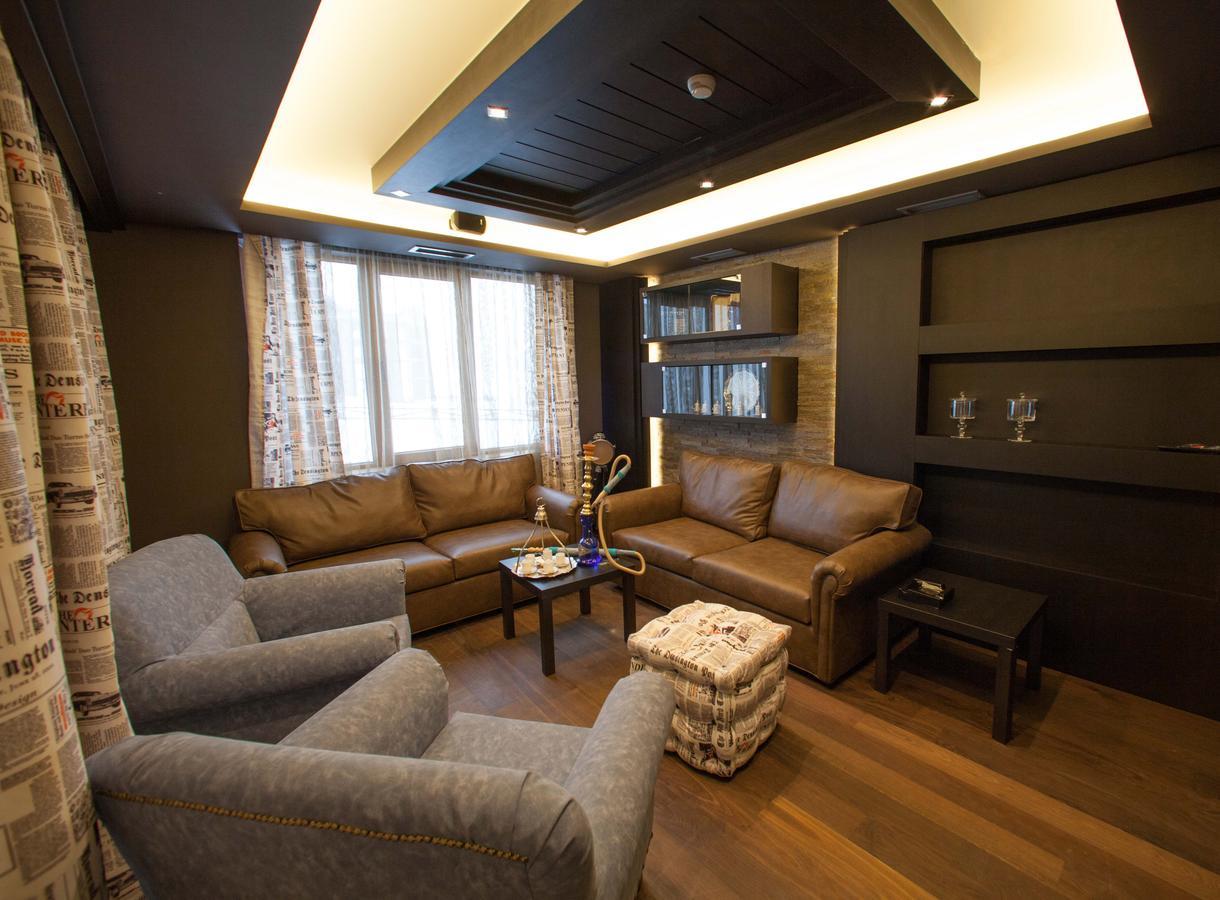 Amira Boutique Hotel Bansko Luaran gambar A hookah lounge in Istanbul